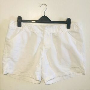 Columbia PFG Omni-Shade White Nylon Performance Shorts Women’s size XL 14 16